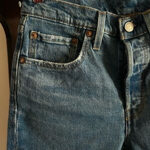 501 S Levi’s 27/28 NWOT